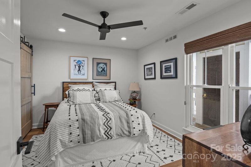 950 Jetton St #3, Davidson, NC 28036