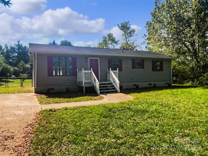 215 J Robinson Pw, Kings Mountain, NC 28086