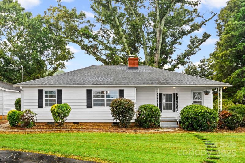 110 Glover Rd, Gastonia, NC 28056