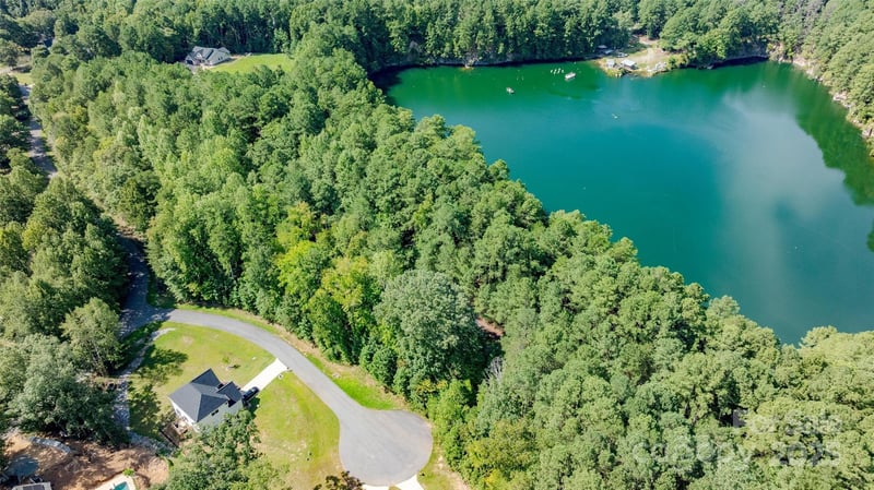 105 Quiet Trl #7, Mooresville, NC 28117