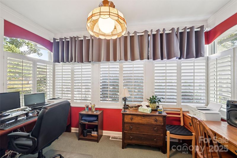 311 W 6th Ave, Gastonia, NC 28052