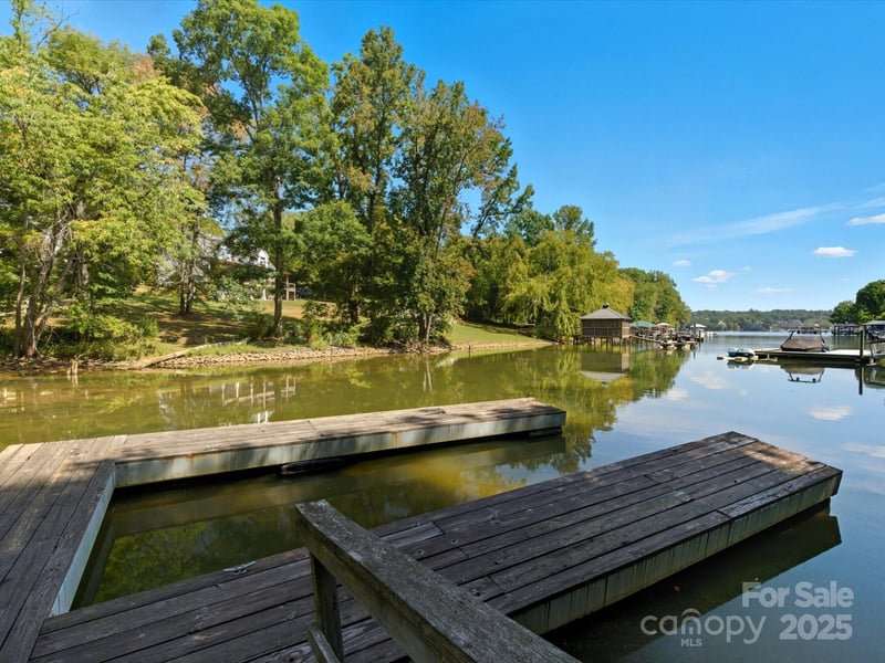 6860 Pine Moss Ln #1, Lake Wylie, SC 29710