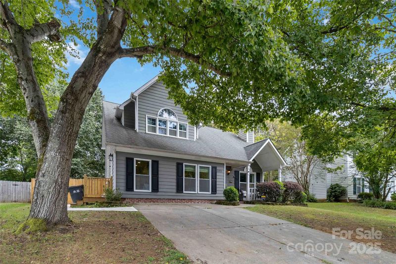3329 Fortis Ln, Matthews, NC 28105