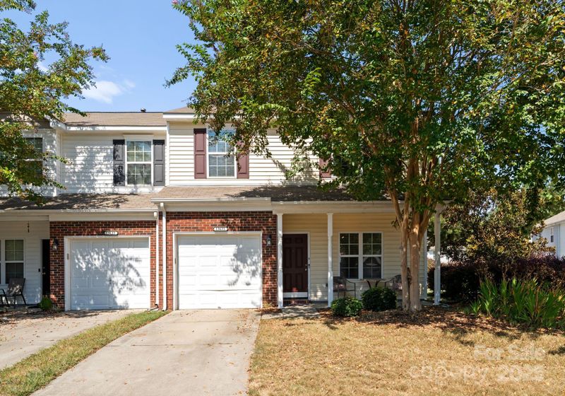 13635 Singleleaf Ln, Charlotte, NC 28278