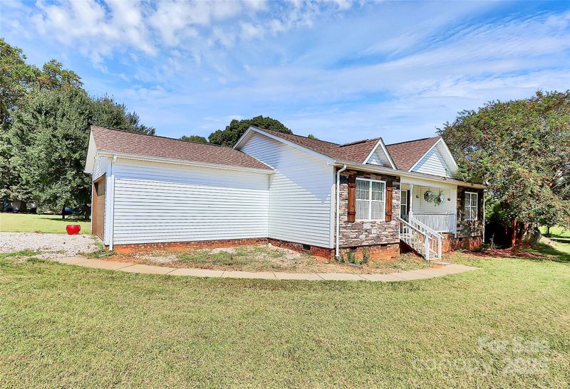 11314 Abernathy Rd, Charlotte, NC 28216