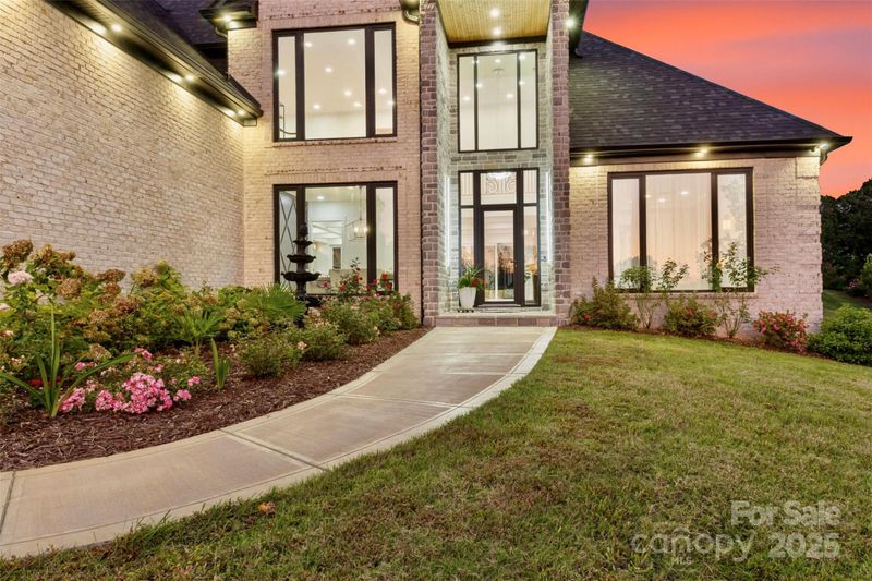 4066 Bob Jones Dr NE, Conover, NC 28613