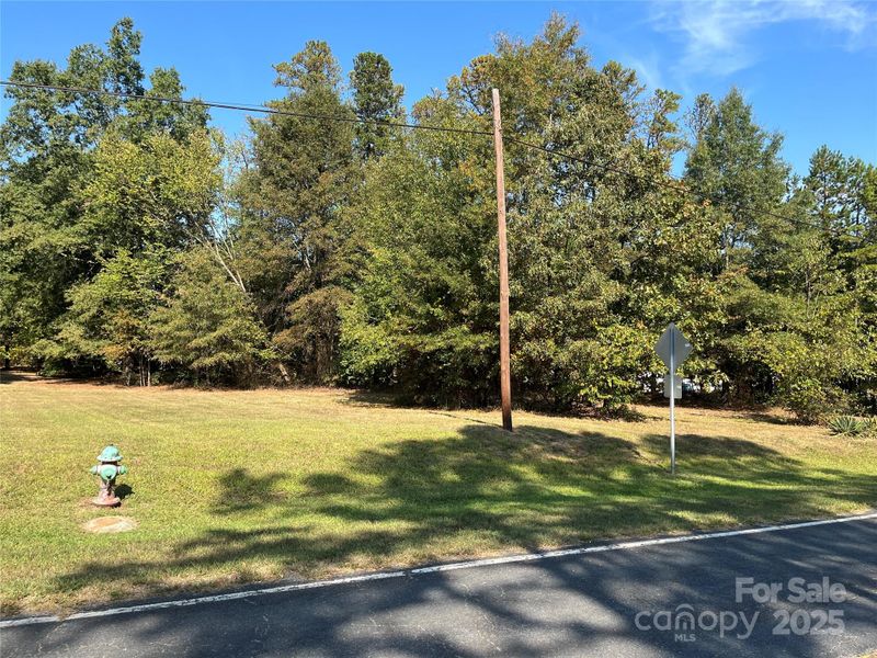 01 Dial St, Kannapolis, NC 28083