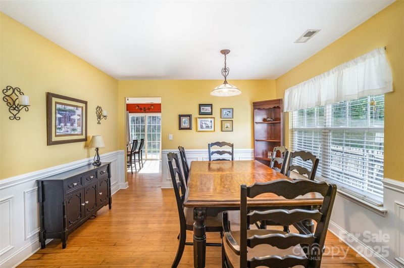 6001 Firethorne Ln, Concord, NC 28025