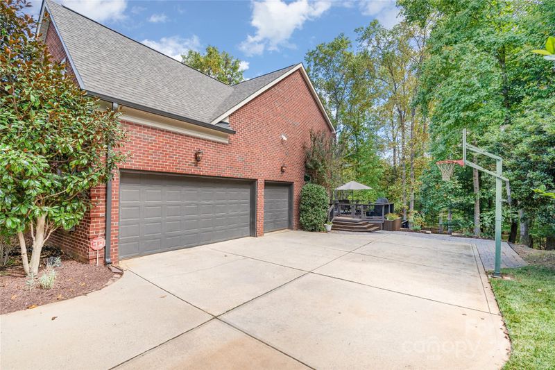 2007 Maynard Rd, Charlotte, NC 28270