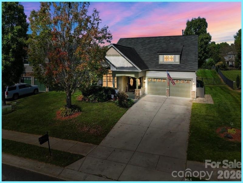 308 Tall Wheat Ln, Mount Holly, NC 28120