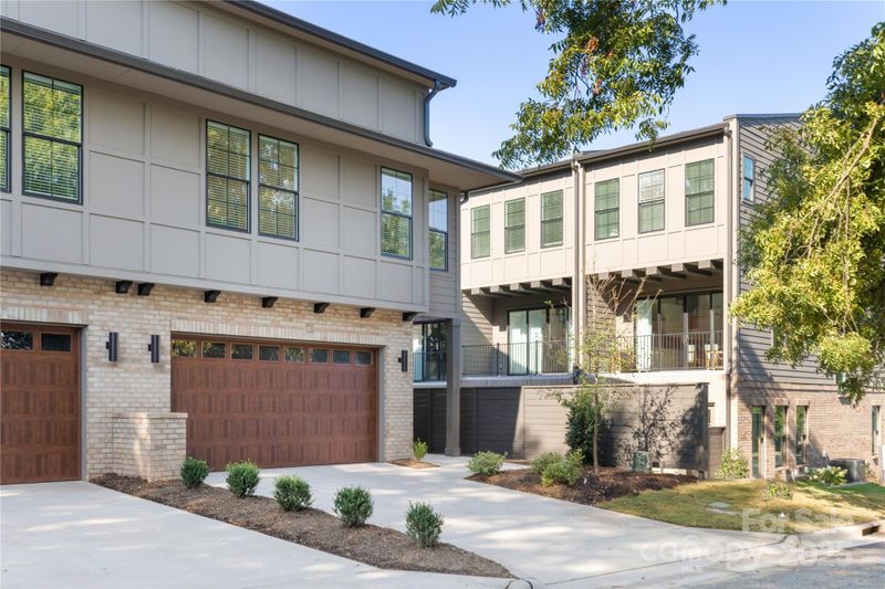 1010 E 19th St, Charlotte, NC 28205