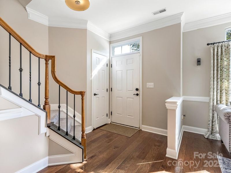 10224 Berkeley Pond Dr, Charlotte, NC 28277
