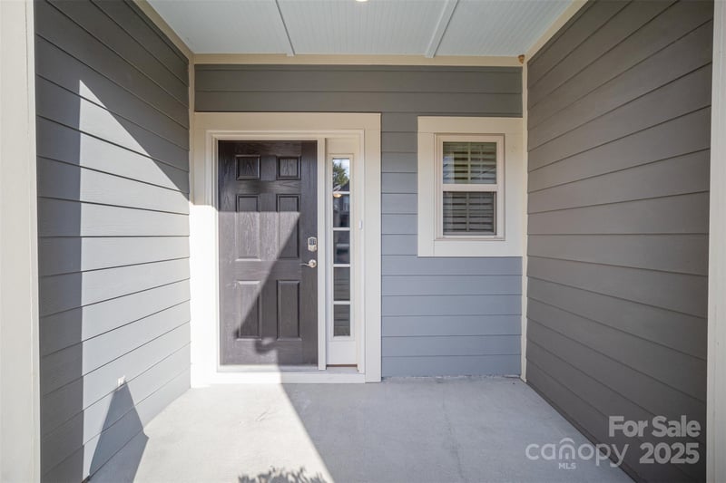 558 Dulaney Dr, Tega Cay, SC 29708