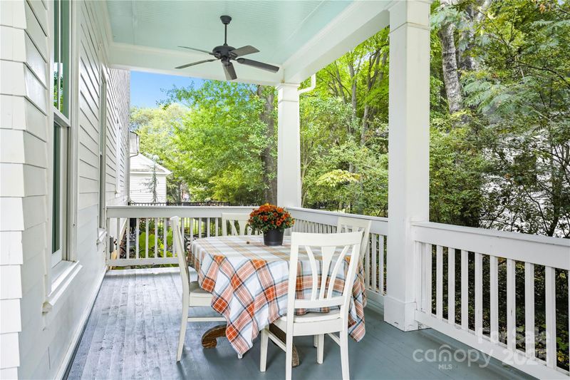 522 Potts St, Davidson, NC 28036