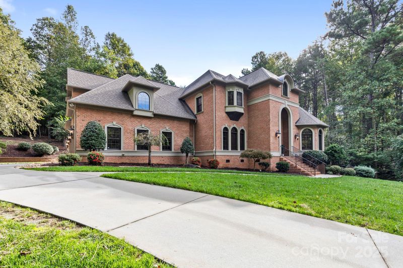 143 Greenbay Rd, Mooresville, NC 28117