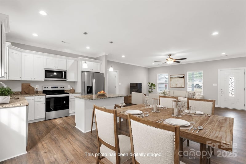 325 East St, Heath Springs, SC 29058