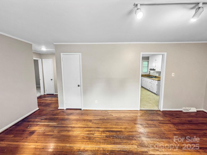 3014 Marlborough Rd, Charlotte, NC 28208