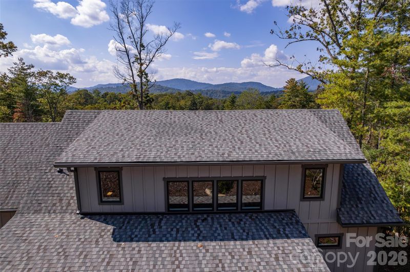 71 Crossings Cir, Fairview, NC 28730