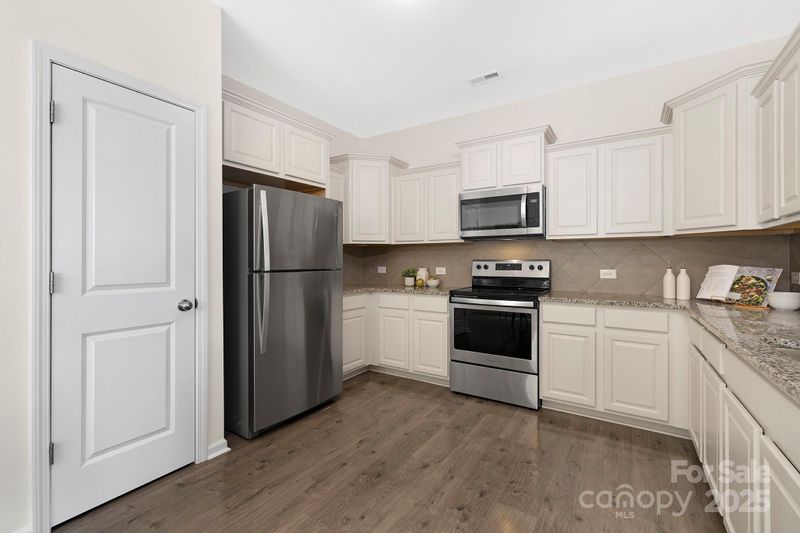 12982 Hill Pine Rd #251, Midland, NC 28107
