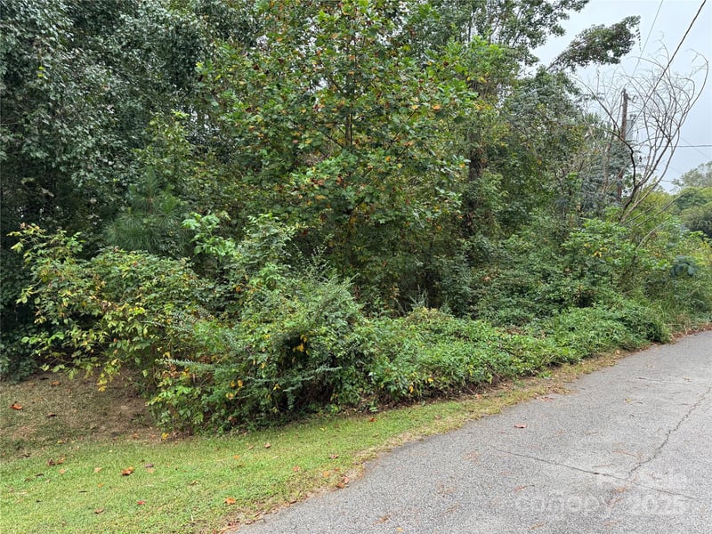 214 Nottingham Dr, York, SC 29745