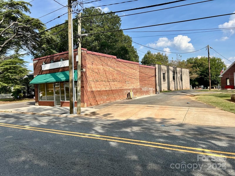 1409 S Fulton St, Salisbury, NC 28144