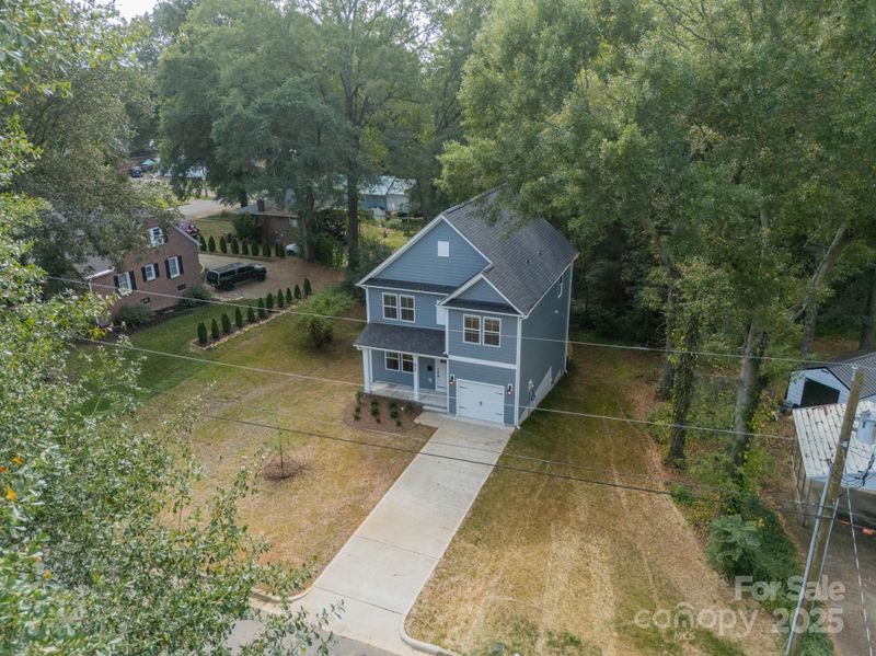 815 N Laurel St, Lincolnton, NC 28092
