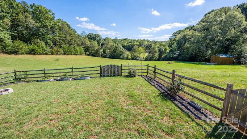 2256 Bolton Rd, Catawba, NC 28609