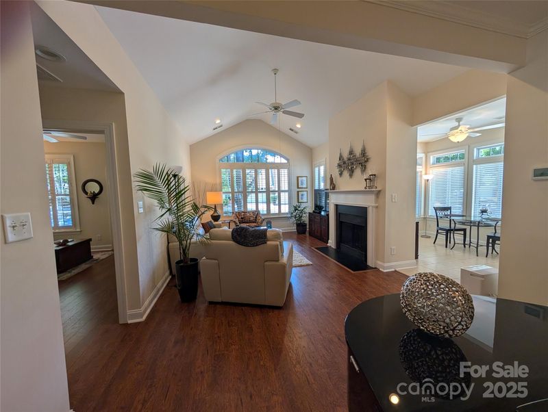 2741 Circa Dr, Matthews, NC 28105