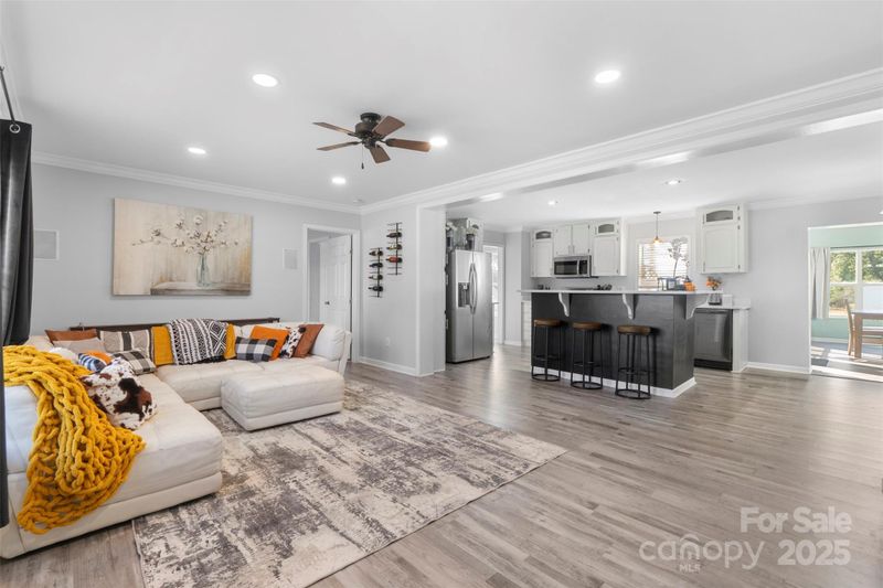 6601 Love Point Rd, Denver, NC 28037