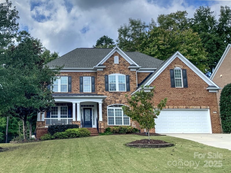 10826 Meg Meadow Dr, Mint Hill, NC 28227
