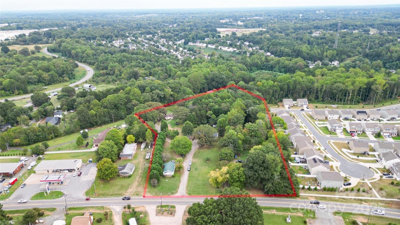 2209 Charlotte Hw, Mooresville, NC 28117