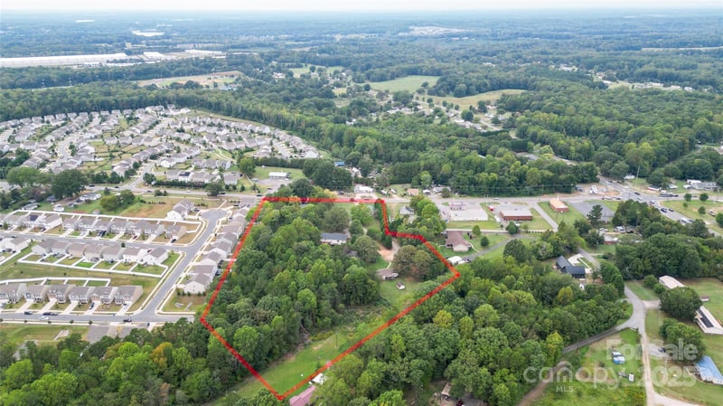 2209 Charlotte Hw, Mooresville, NC 28117