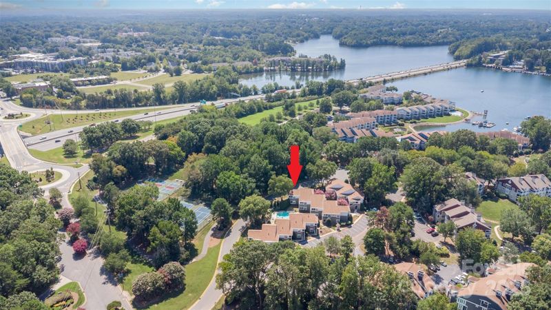 765 Southwest Dr, Davidson, NC 28036