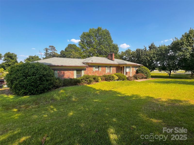 1243 Cox Mill Rd, Concord, NC 28027