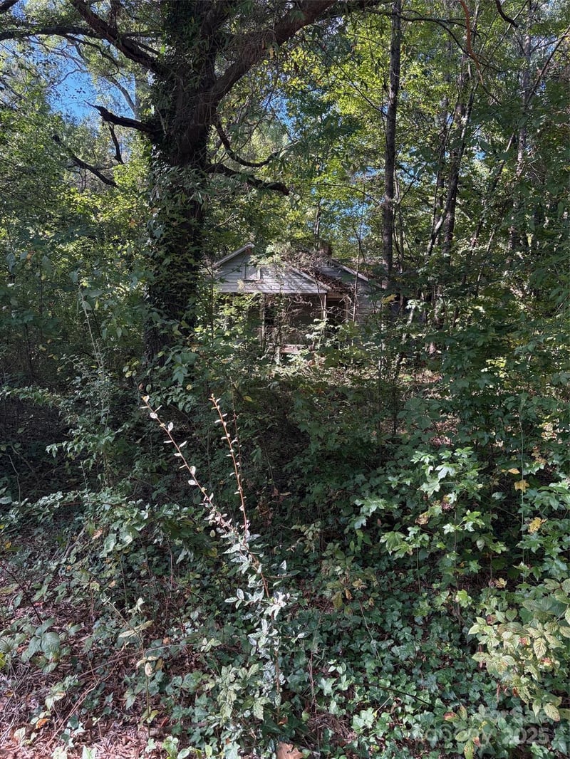 7125 Stillwell Rd, Matthews, NC 28105