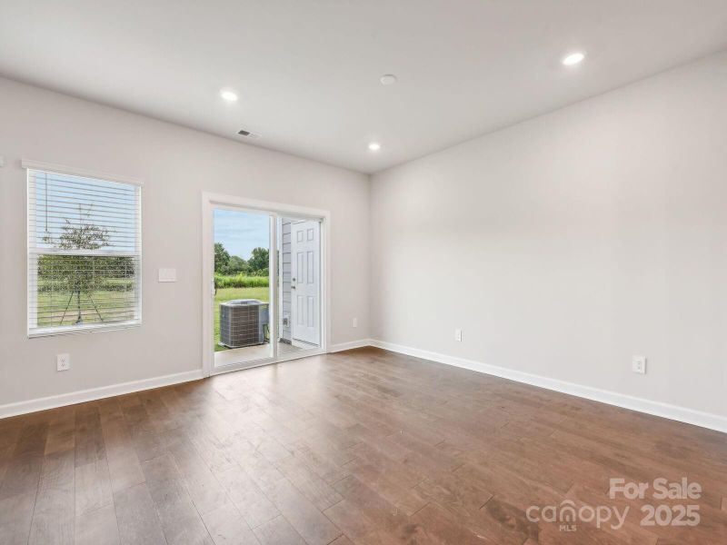 1718 Braemar Village Dr, Monroe, NC 28110