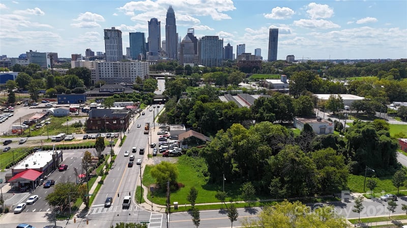 1113 N Tryon St, Charlotte, NC 28206