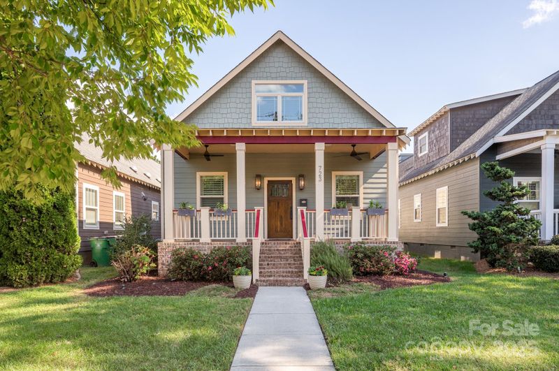 723 E 35th St, Charlotte, NC 28205