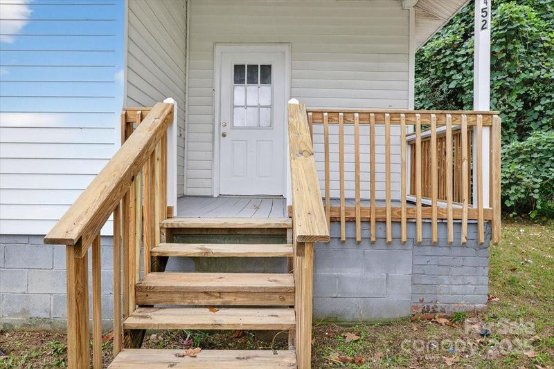 2452 Myers St, Gastonia, NC 28056