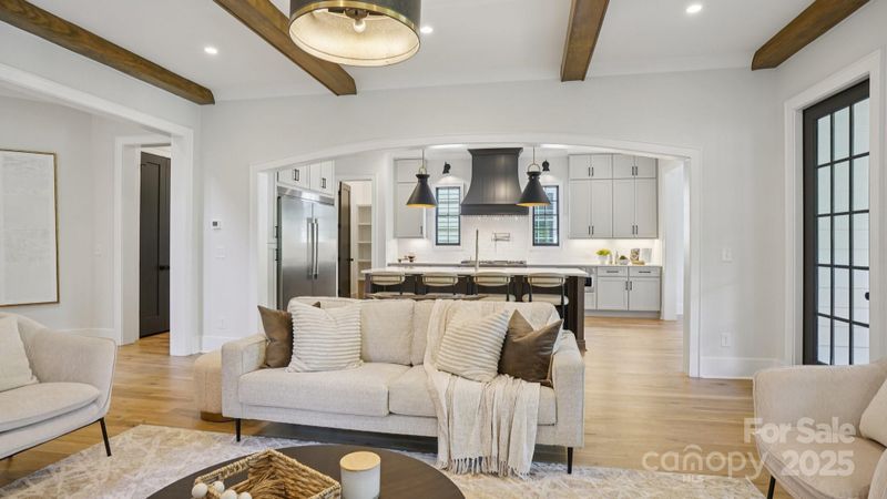 705 Mcalway Rd, Charlotte, NC 28211