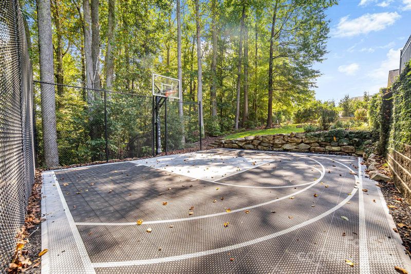 920 Hudson Pl, Davidson, NC 28036