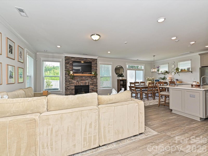 4025 Belle Landing Rd, Charlotte, NC 28270