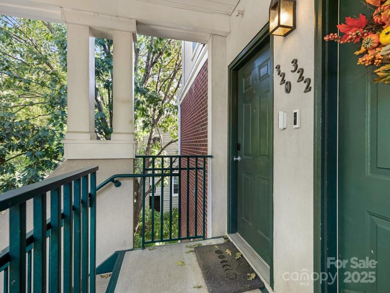 320 S Cedar St, Charlotte, NC 28202