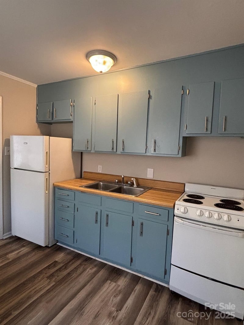 3125 Marlborough Rd, Charlotte, NC 28208