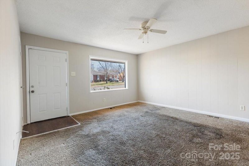 3030 Crawford Ave, Gastonia, NC 28052