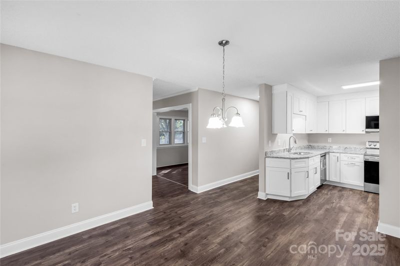 2210 Canberra Dr, Rock Hill, SC 29732
