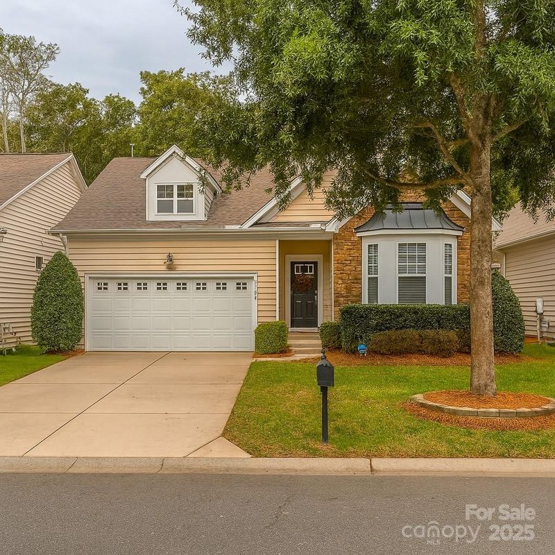 3104 Streamhaven Dr, Indian Land, SC 29707