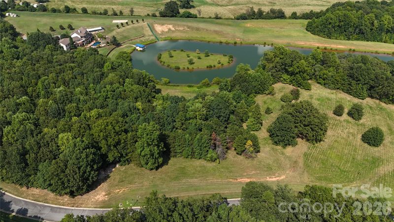 4604 Mirror Lake Dr, Catawba, NC 28609
