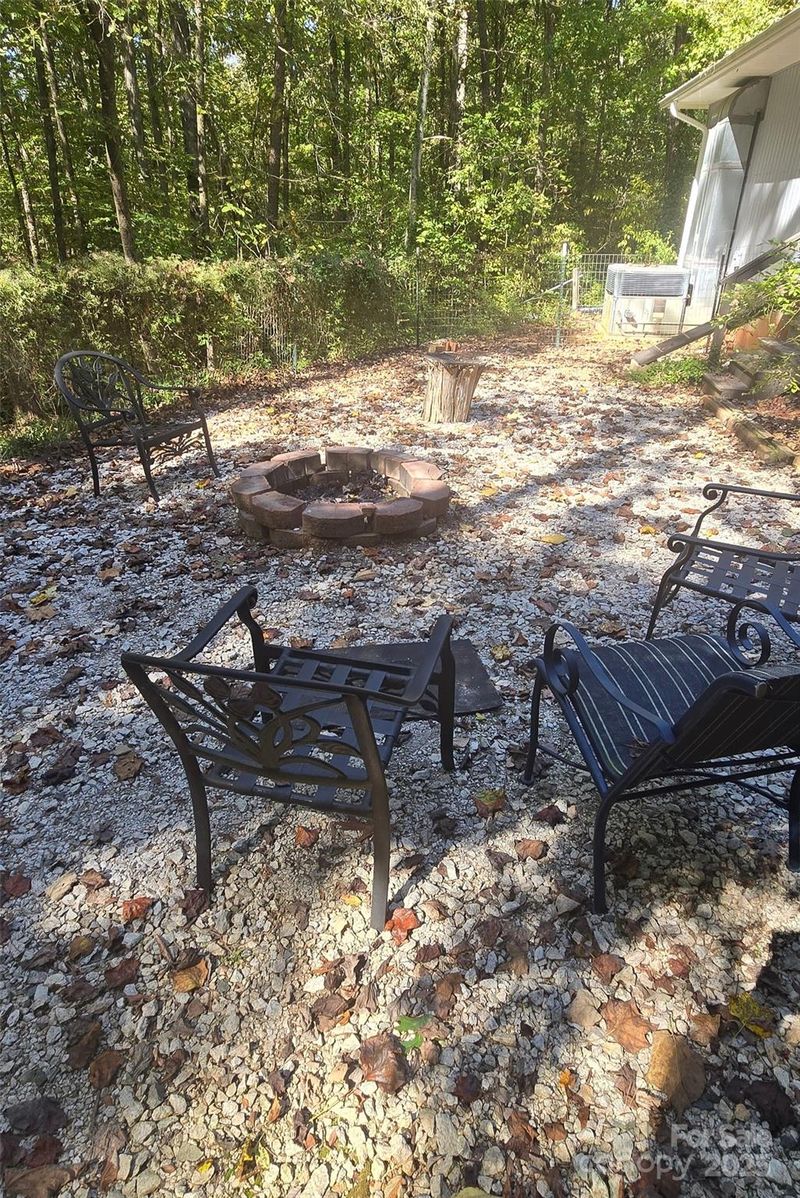 7827 Walkup Rd, Waxhaw, NC 28173
