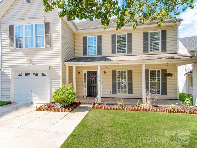 7125 Roaming Path Ct, Charlotte, NC 28214